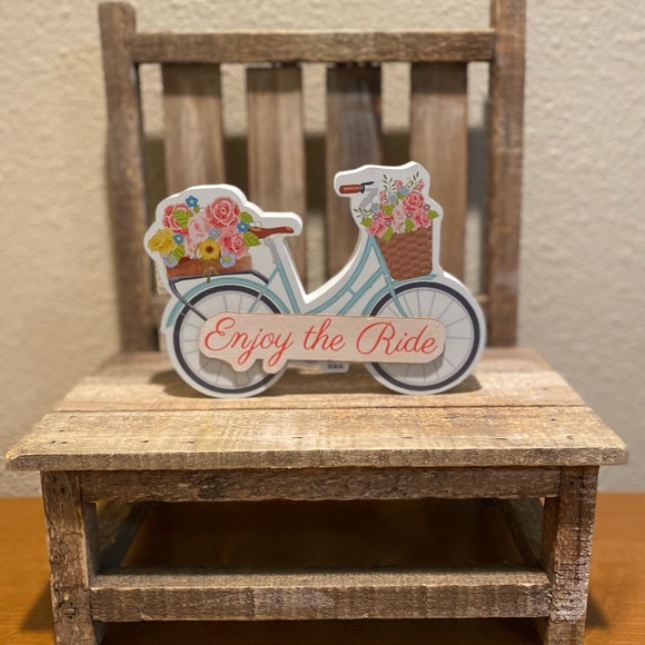 Bicycle Wood Signs Set Of 3 For Tier Trays, Enjoy The Ride, Hello Sunshine - Picture 12 of 15